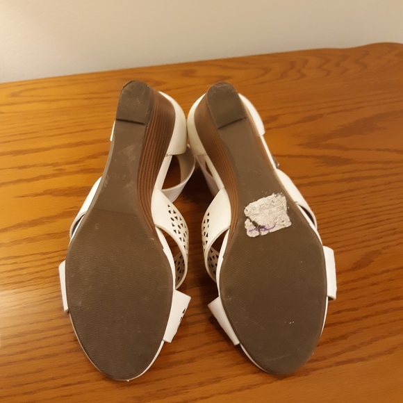 Cato White Wedge Sandals - Picture 6 of 7
